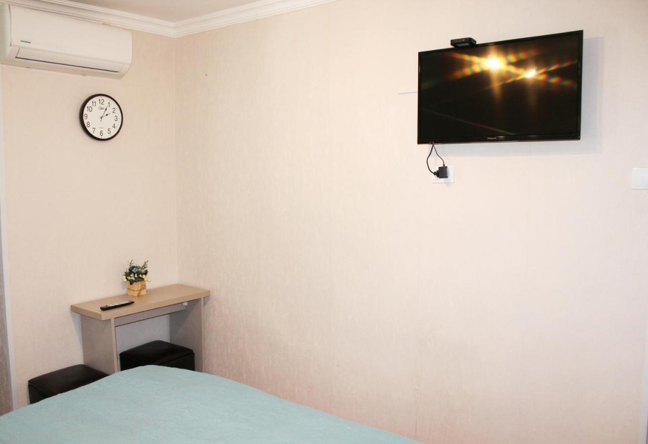 Guest House Old Tiflis 5 エクステリア 写真